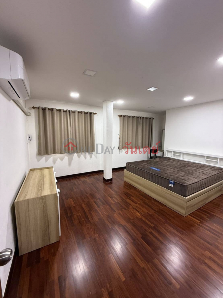 ค้นหาอสังหาริมทรัพย์ในประเทศไทย | OneDay | ที่อยู่อาศัย, รายการเช่า | ให้เช่าโฮมออฟฟิศหรู | เอกมัย-รามอินทรา | ที่จอดรถกว้างขวาง