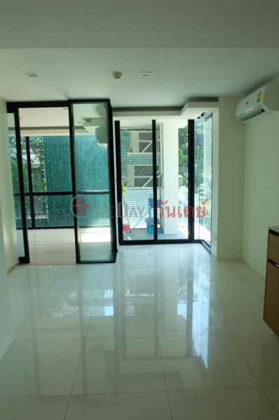 Property Search Thailand | OneDay | Residential | Rental Listings | Condo for Rent: SOCIO Ruamrudee, 33 m², 1 bedroom(s)