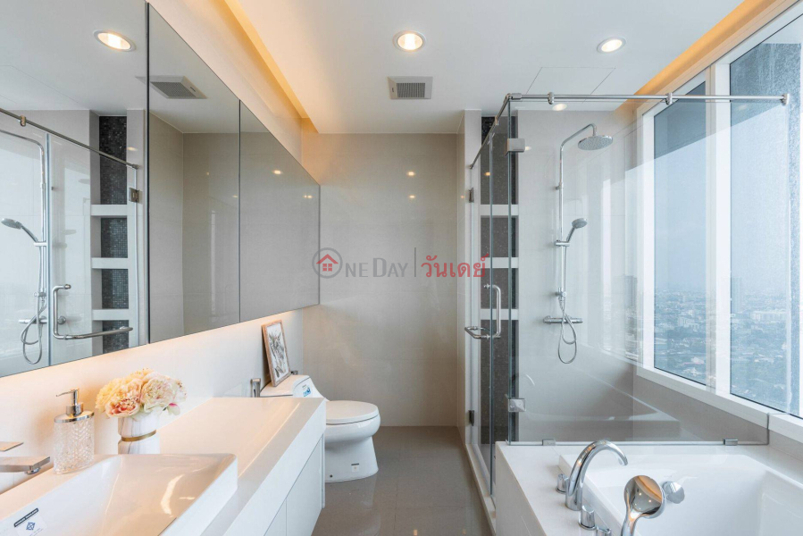 A Luxurious 3 Bedroom Unit ประเทศไทย | เช่า | ฿ 160,000/ เดือน