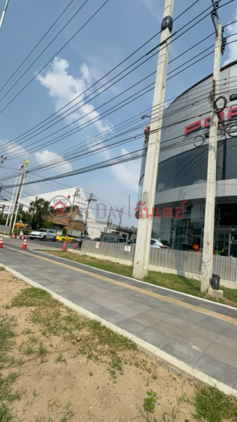 Porsche center Bangkok (ศูนย์ปอร์เช่ กรุงเทพฯ),Don Mueang | OneDay วันเดย์(1)