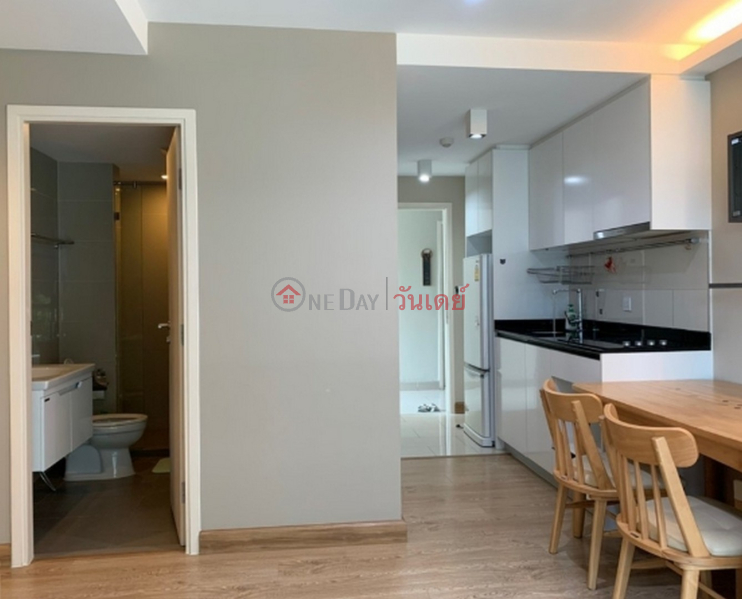 Condo for Rent: Maestro 39, 50 m², 2 bedroom(s) Rental Listings