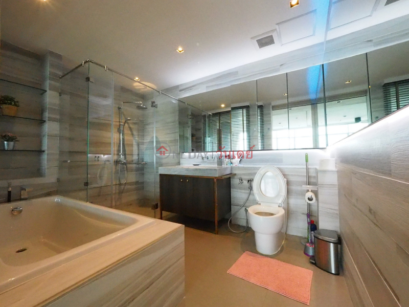 คอนโด สำหรับ เช่า: Baan Sathorn Chaopraya, 75 ตร.ม., 1 ห้องนอน ประเทศไทย | เช่า ฿ 31,000/ เดือน