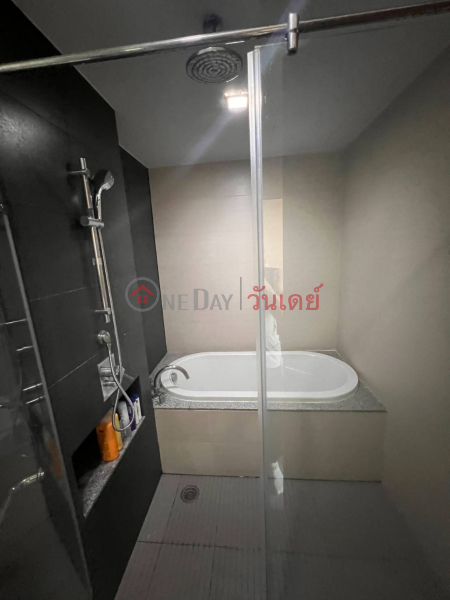 Condo for Rent: Millennium Residence, 66 m², 1 bedroom(s) Rental Listings