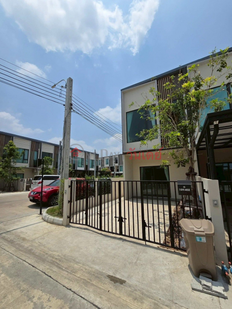 บ้าน/สำนักงานสุดหรู: ทาวน์โฮมมุม ที่ แอทติจูด คราฟ บางนา กม.5 _0