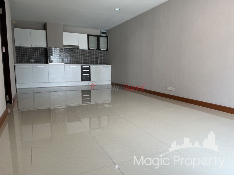 Le cosi Condominium, Watthana, Bangkok Thailand Sales | ฿ 2.29Million