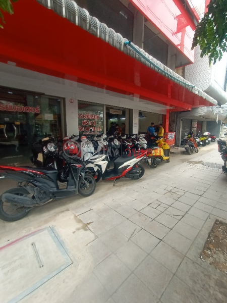 Miracle Motor 52/87 Lat Phrao Road (มหัศจรรย์มอเตอร์ 52/87 ถนนลาดพร้าว),Bang Kapi | OneDay วันเดย์(3)