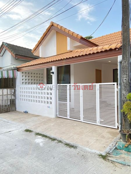 Single story townhouse, urban zone, coordinates: Ratsada (in front of Phuket Rajabhat University) Sales Listings