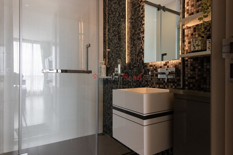 Condo for Rent: The Room Rama 4, 45 m², 1 bedroom(s) Rental Listings