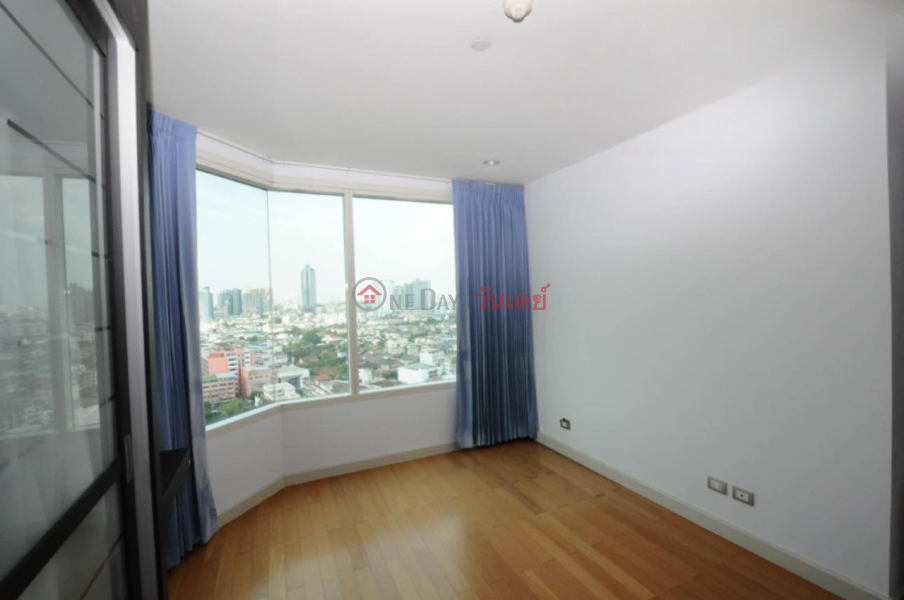 Property Search Thailand | OneDay | Residential, Sales Listings | WaterMark Chaophaya River 3 Beds 3 Baths Soi Charoen Nakhon 39 and 41