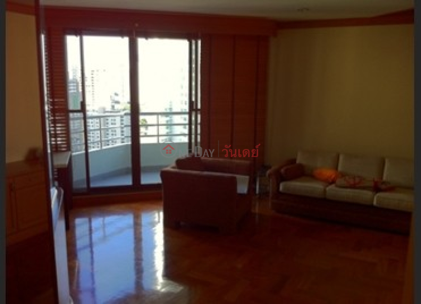 Condo for Rent: Lake Avenue, 121 m², 2 bedroom(s) Rental Listings