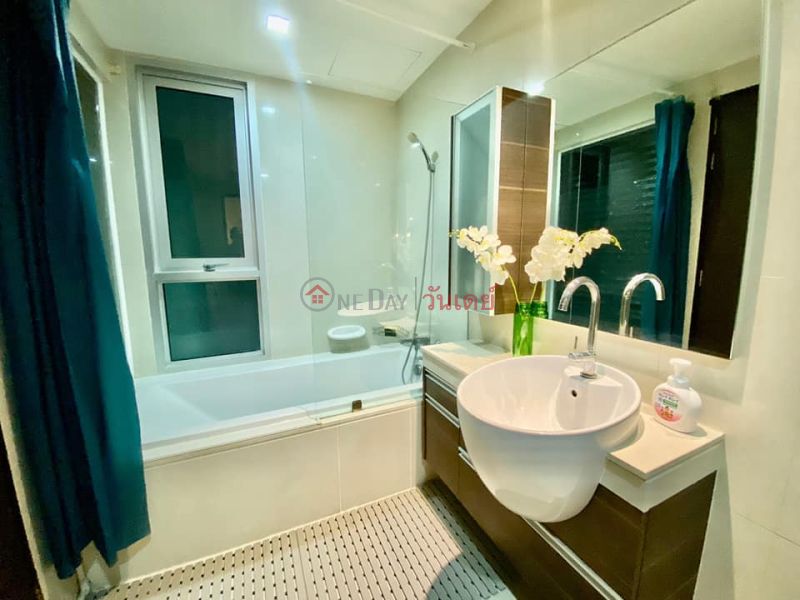 Property Search Thailand | OneDay | Residential Rental Listings Condo for Rent: Sky Walk Condominium, 60 m², 2 bedroom(s)