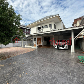 ให้เช่าโฮมออฟฟิศหรู | เอกมัย-รามอินทรา | ที่จอดรถกว้างขวาง _0