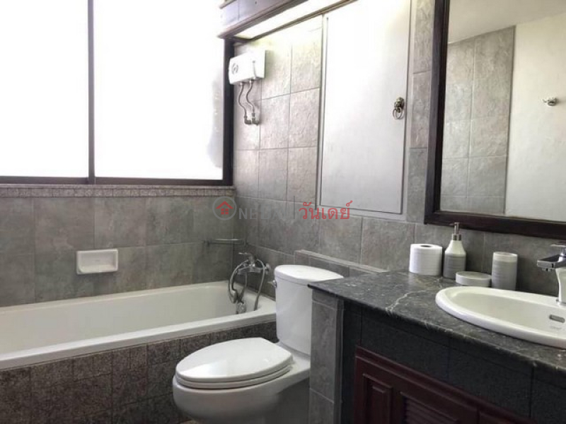 Condo for Rent: Supalai Place, 120 m², 2 bedroom(s) Rental Listings