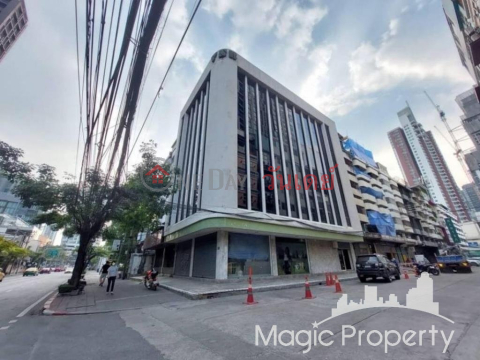 5 Floors Commercial Building For Rent on Ekkamai, Khlong Tan Nuea, Watthana, Bangkok _0