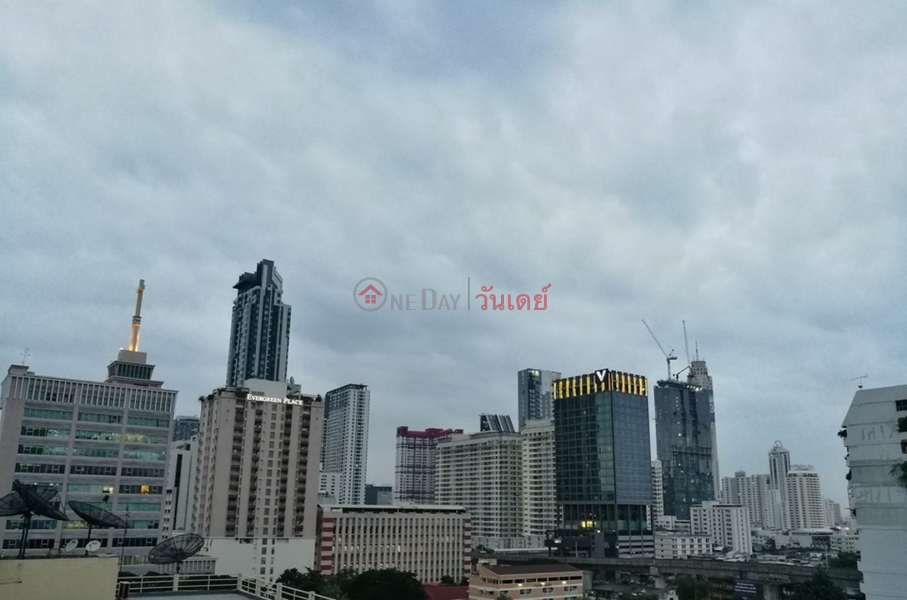 ฿ 16,500/ month Condo for Rent: Baan Kasemsan 1, 32 m², 1 bedroom(s)