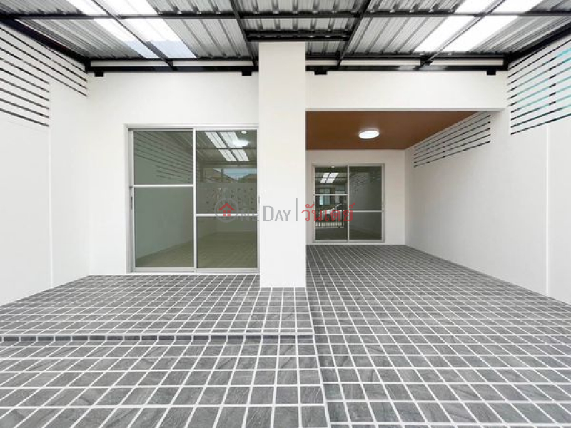 Single-storey townhouse, newly renovated, Tawan Place village, Thailand, Sales ฿ 2.89Million