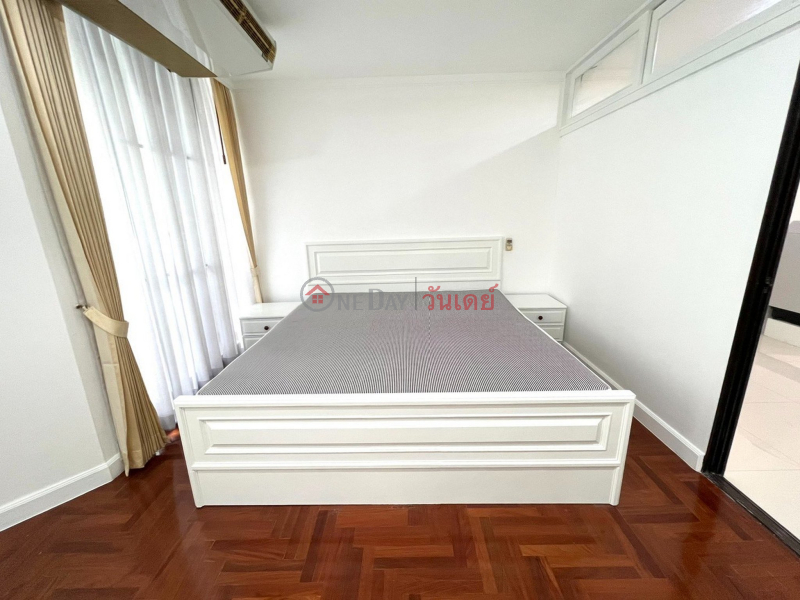 ฿ 22,000/ month, Condo for Rent: Supalai Place, 49 m², 1 bedroom(s)