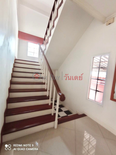 ฿ 180,000/ เดือน 3-Storey Single House in Prompong