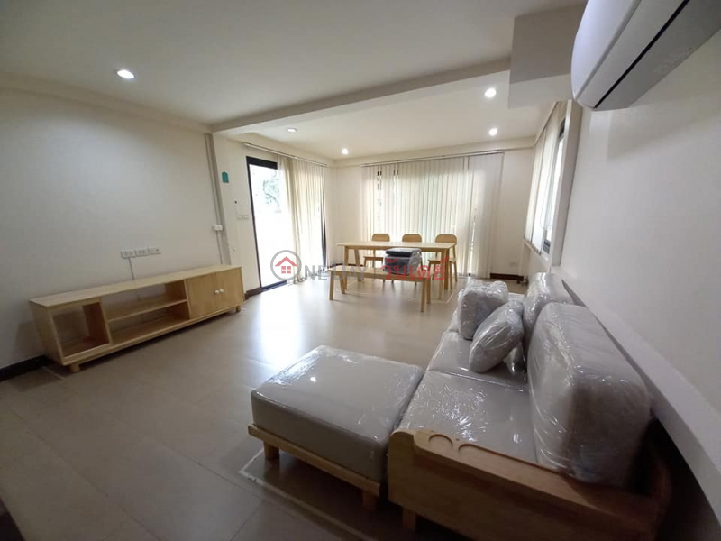 Single House With Nice Garden Ekamai ประเทศไทย เช่า, ฿ 60,000/ เดือน