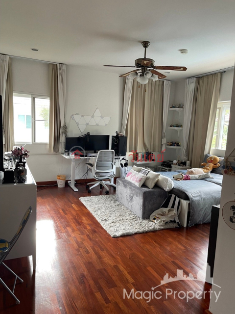 ขายบ้านเดี่ยว 5 ห้องนอน ใน หมู่บ้าน นิชดาธานี อำเภอปากเกร็ด นนทบุรี _0