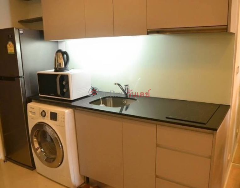 Property Search Thailand | OneDay | Residential, Rental Listings, Condo for Rent: 15 Sukhumvit Residences, 59 m², 1 bedroom(s)