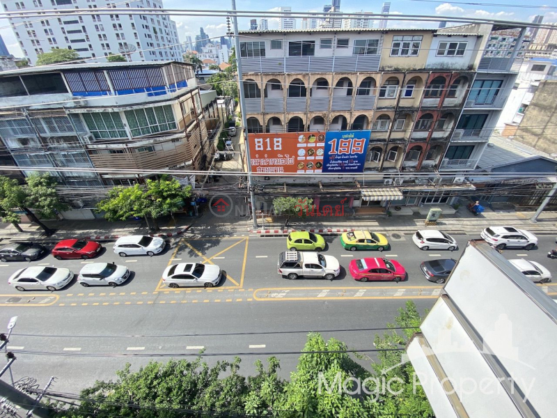 4 Floors Shophouse For Rent in Soi Sukhumvit 71(Pridi 32),Watthana, Bangkok | Thailand | Rental | ฿ 45,000/ month