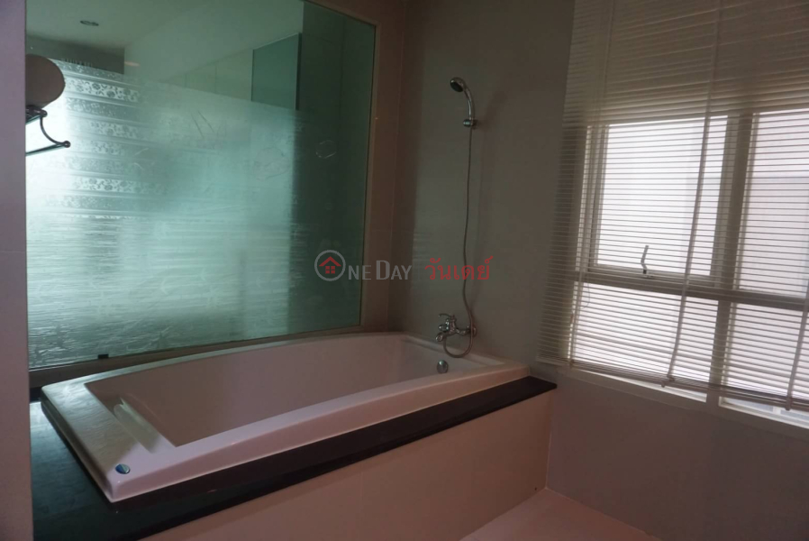 Condo for Rent: The Address Chidlom, 80 m², 2 bedroom(s) Rental Listings