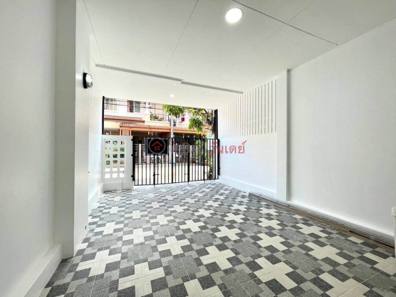 [FOR SALE] 2-story townhouse, Bo Rae, Mueng Thong zone Sales Listings