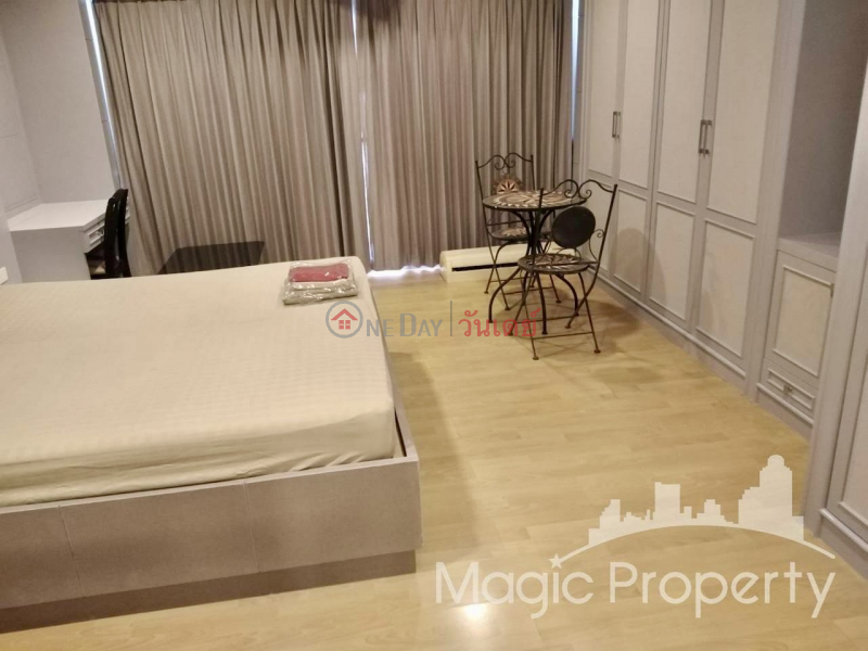 ฿ 6.2Million | State Tower, Silom, Bang Rak, Bangkok