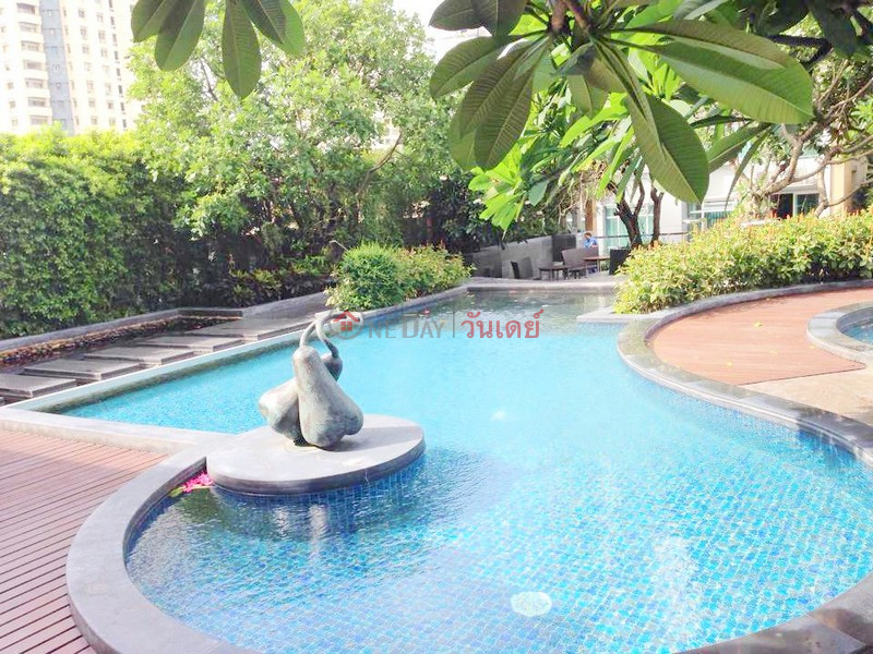 Condo for Rent: Circle Condominium, 50 m², 1 bedroom(s) Rental Listings