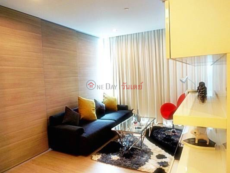 Property Search Thailand | OneDay | Residential Rental Listings | Condo for Rent: The Room Sukhumvit 21, 52 m², 1 bedroom(s)