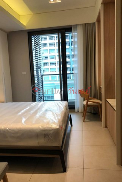 Condo for Rent: The Lofts Ekkamai, 30 m², 1 bedroom(s) Rental Listings