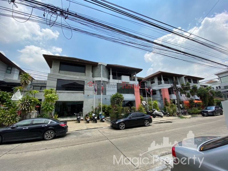 ค้นหาอสังหาริมทรัพย์ในประเทศไทย | OneDay | เกี่ยวกับที่พักอาศัย รายการขาย ขายอาคารโฮมออฟฟิศ ใน ทาวน์อินทาวน์ แขวงพลับพลา เขตวังทองหลาง กทม.