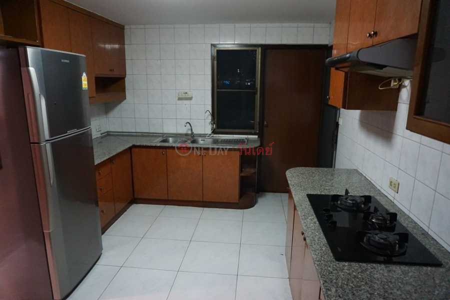 ฿ 37,000/ month Condo for Rent: Empire House, 181 m², 3 bedroom(s)