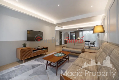 3 Bedroom Townhouse for Sale in Ekkamai 22/Pridi 41, Watthana, Bangkok _0