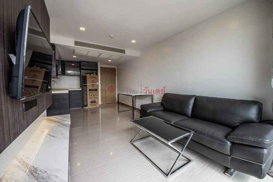 Condo for Rent: Downtown Forty Nine, 58 m², 2 bedroom(s) Rental Listings