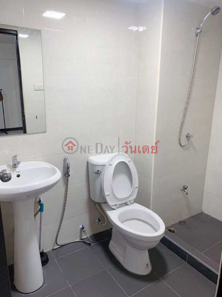 ฿ 4,800/ month | Condo for rent: Lumpini Center Happyland (4th floor)