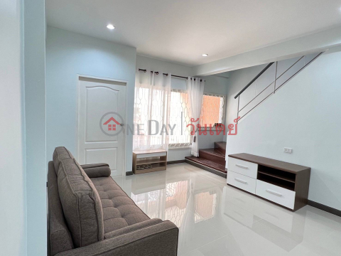 Townhouse for Rent: Queen Place Village, 84 m², 3 bedroom(s) - OneDay_0