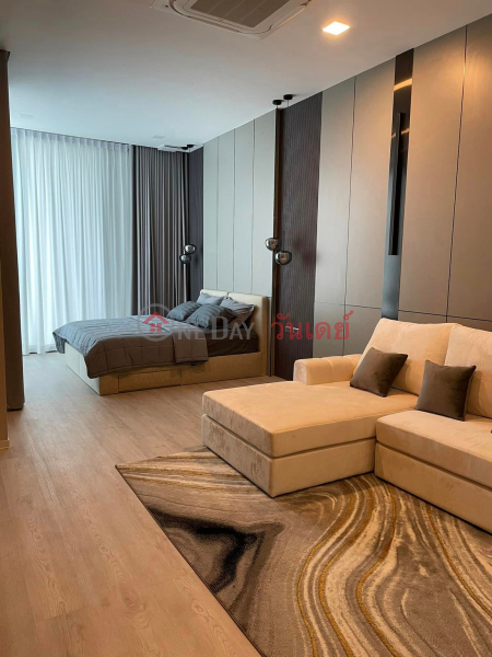 ฿ 320,000/ เดือน | บ้าน สำหรับ เช่า: Vive Krungthep Kreetha, 421 ตร.ม., 4 ห้องนอน