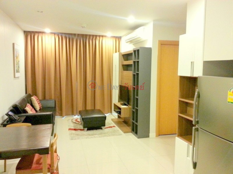 Condo for Rent: Circle Condominium, 45 m², 1 bedroom(s) Rental Listings