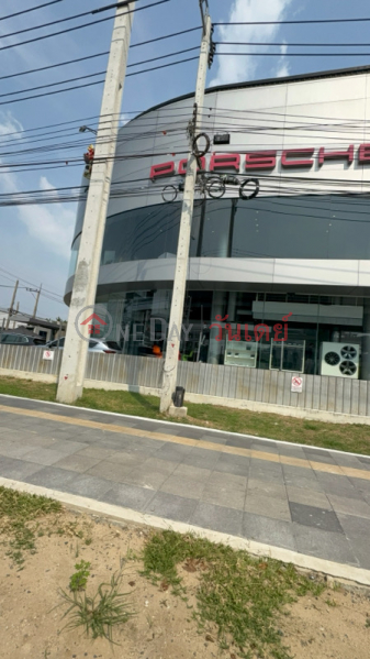Porsche center Bangkok (ศูนย์ปอร์เช่ กรุงเทพฯ),Don Mueang | OneDay วันเดย์(4)