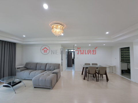 3 Bedroom Simplex Unit - Fully furnished at Phromphong _0