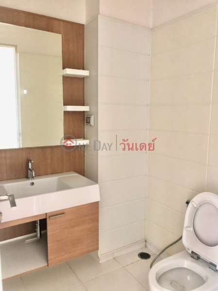 ฿ 22,000/ month Q House Condo Sathon (26th floor)