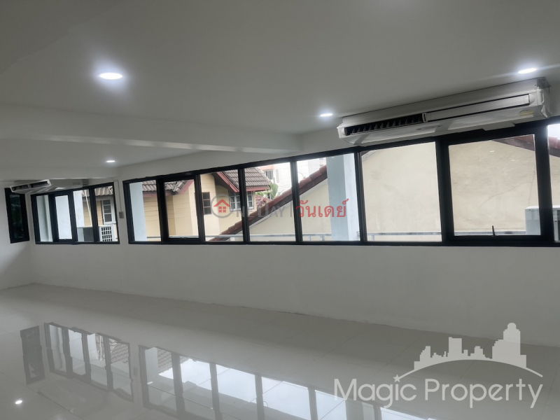 ฿ 50Million | Commercial Building For Sale on Lat Phrao 87, Wang Thonglang, Bangkok