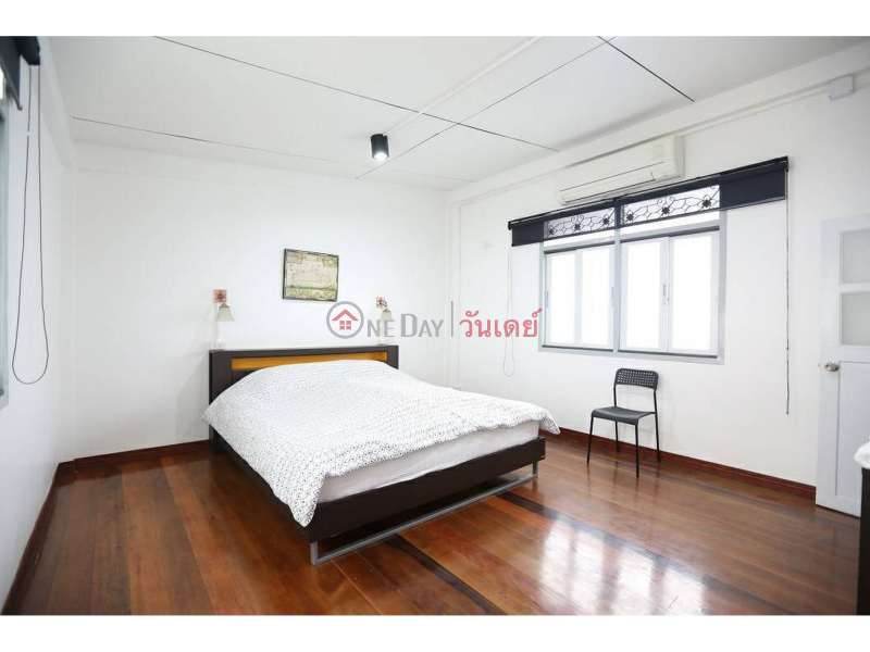 ฿ 56,000/ month | Townhouse for Rent: Townhouse Near Bts Phrakanong, 200 m², 6 bedroom(s)