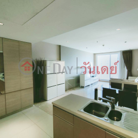 Condo for Rent: The Empire Place, 65 m², 1 bedroom(s) - OneDay_0