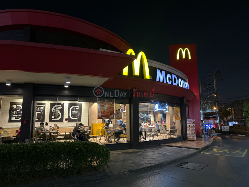 MC Donald’s Amorini (แมคโดนัล สาขา อมอรินี่),Khan Na Yao | OneDay วันเดย์(1)