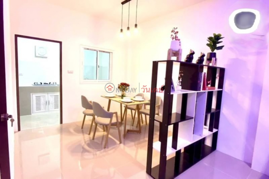 Town House For Sale Soi Chaiyapornvitee รายการขาย (TRI-12277)