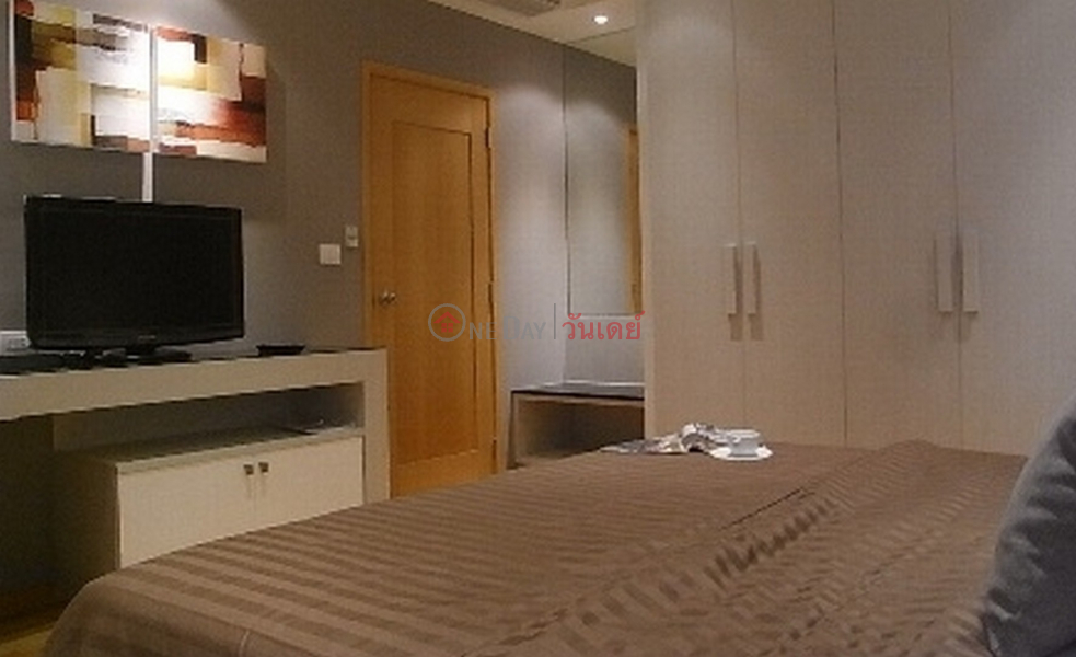 Condo for Rent: The Emporio Place, 66 m², 1 bedroom(s) Rental Listings