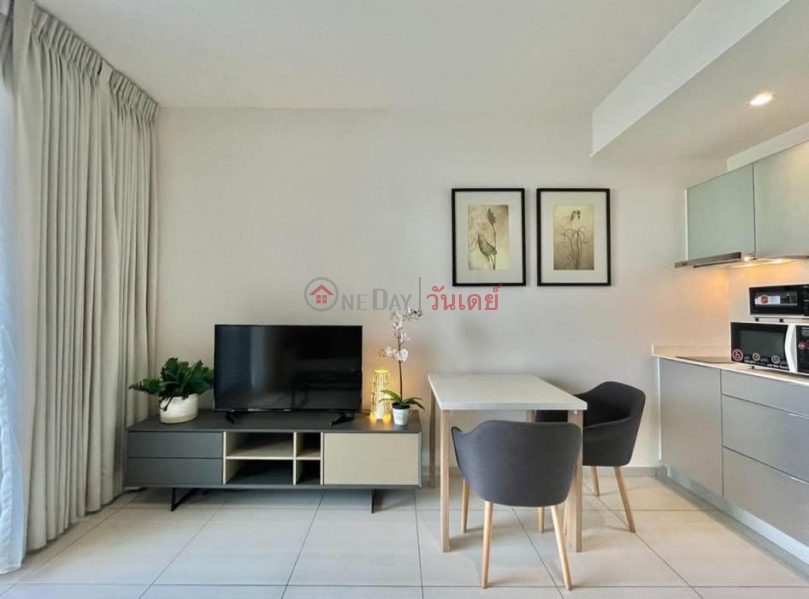 Condo for rent The Lofts Ekkamai (16th floor) Rental Listings